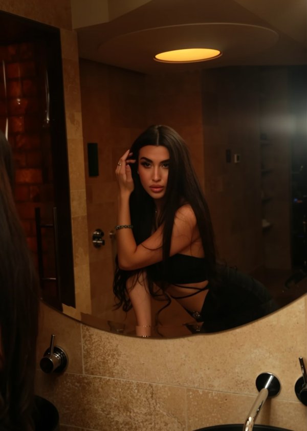 09cb5127-39d9-496c-b82a-8313a93f1987.jpg